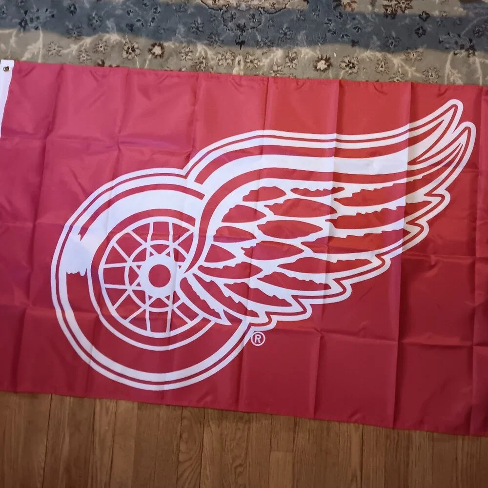 Detroit Red Wings NHL 3X5 Feet Flag Banner Pole or Wall Decor